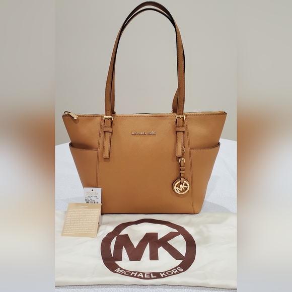 Michael Kors Jet Set East West Saffiano Leather Tote - Picture 5 of 16